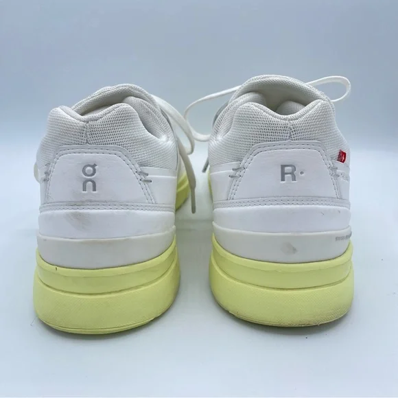 On Running The Roger Advantage Sneaker 11 White/Hay - Picture 7 of 16